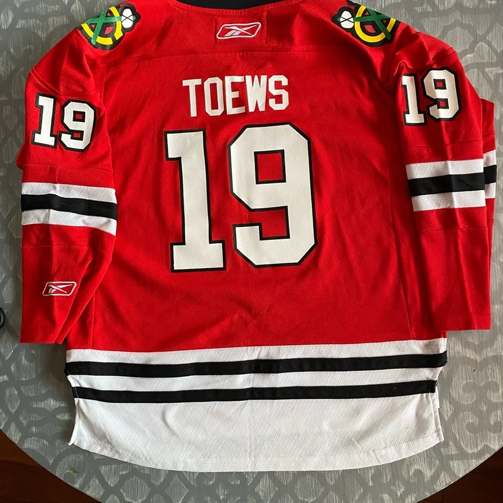 Chicago Blackhawks, Reebok, NHL jersey Jonathan Toews 19‎ size large/extra large